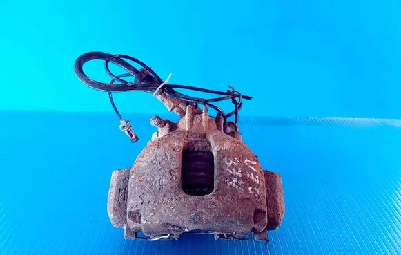 Volvo V70 Front brake caliper