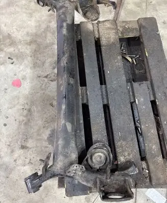 Nissan Qashqai Rear axle beam 555014EA0A