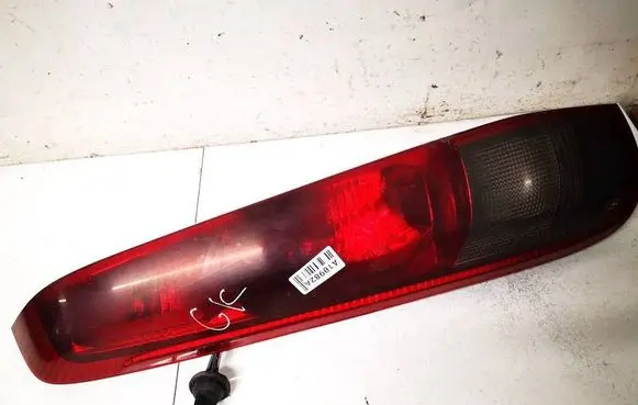 Nissan X-Trail T30 Rear/tail lights b46l