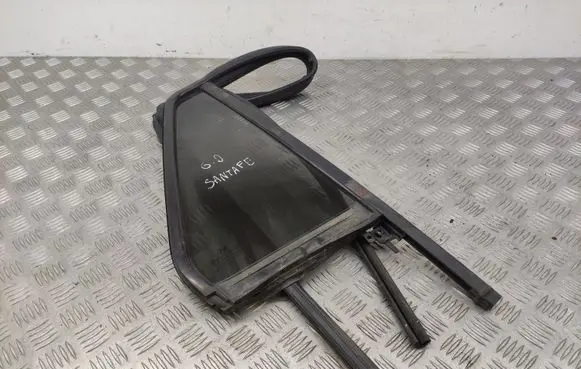 Hyundai Santa Fe Rear side window