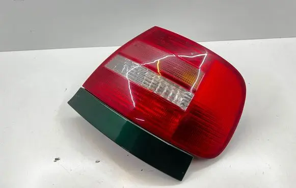 Audi A4 S4 B5 8D Rear/tail lights 289902