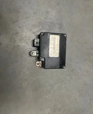 Mercedes-Benz E W211 Battery control module A2115402745