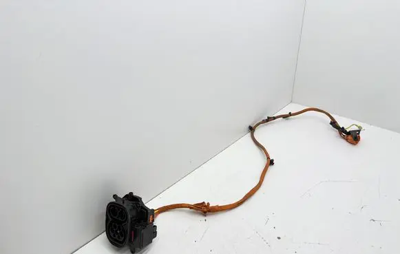 Skoda Elroq Electric car charge socket 5LA907175