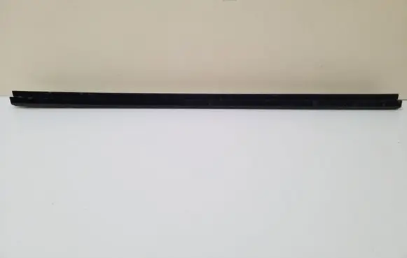 Chrysler Pacifica Door glass trim 68188740 5013 43791A