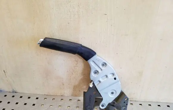 Mercedes-Benz A W169 Handbrake/parking brake lever assembly A1694200084