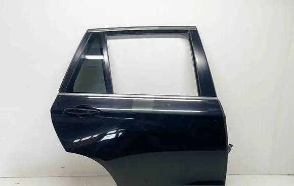 Rear door