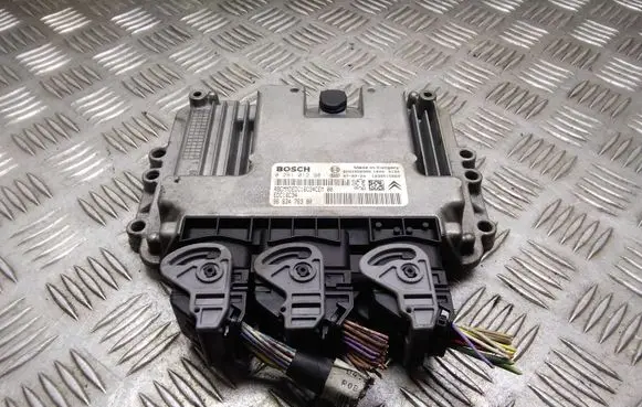 Citroen C4 I Picasso Engine control unit/module 9663476380 028101298
