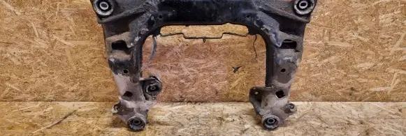 Volkswagen PASSAT B5 Front subframe
