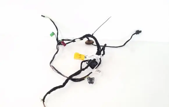 Mercedes-Benz E C207 W207 Front door wiring loom A2075405205 A2075400633