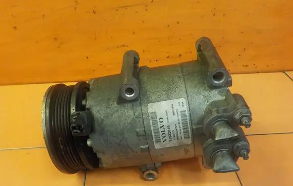 Volvo S60 Air conditioning (A/C) compressor (pump) 31332616