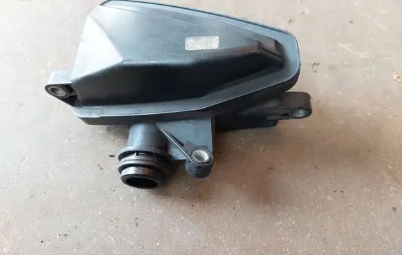 Mercedes-Benz C W204 Intake resonator A6421400087