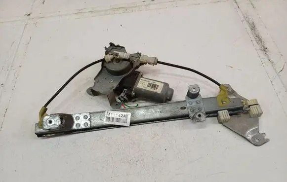 Nissan Qashqai Sliding door window regulator with motor 