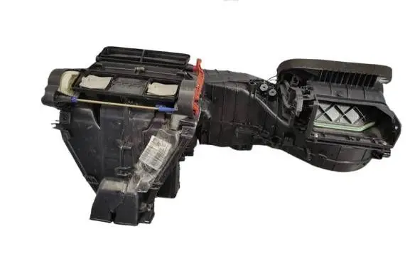Interior heater climate box assembly