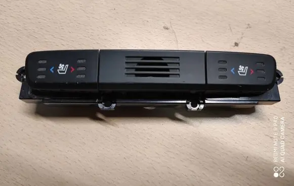 KIA Sorento Seat heating switch