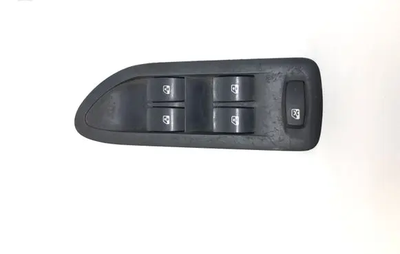 Renault Laguna II Electric window control switch 8200397298