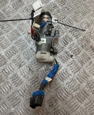 Hyundai i30 Ignition lock FDZDC2