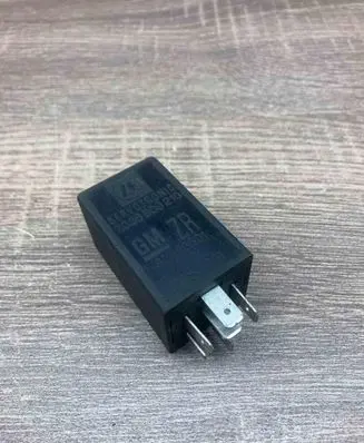 Opel Omega B1 Other relay 7038900210 90459301