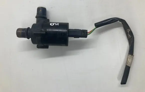 Peugeot 3008 I Electric auxiliary coolant/water pump 9674357480