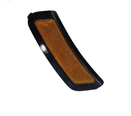 Audi Q7 4M Front reflector 4M0945072