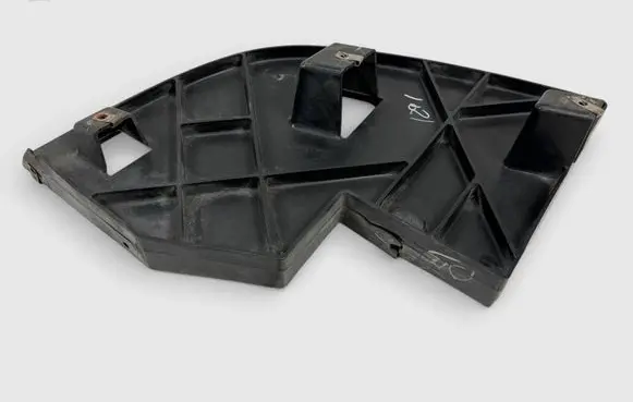 Cadillac Escalade Front bumper mounting bracket 10376178