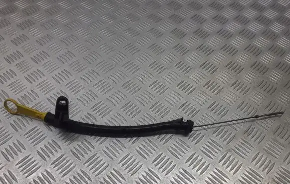 Ford Focus C-MAX Oil level dip stick 