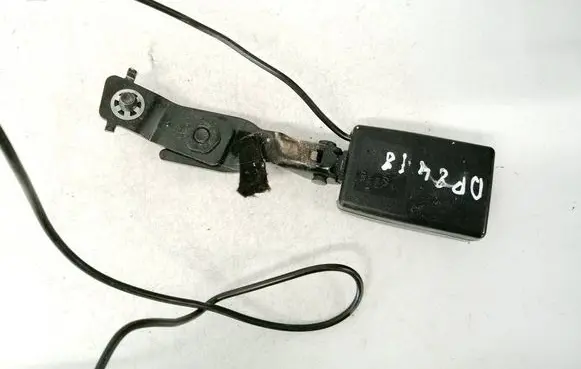 Saab 9-3 Ver2 Front seatbelt buckle 12756729 0740450957
