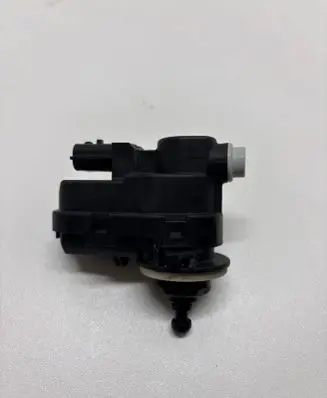 Toyota Yaris XP210 Headlight level adjustment motor 