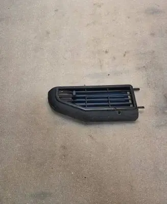 Volkswagen Transporter - Caravelle T3 Dashboard air vent grill cover trim 251837891