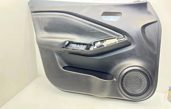 Nissan Juke II F16 Front door card panel trim 809116PA0A