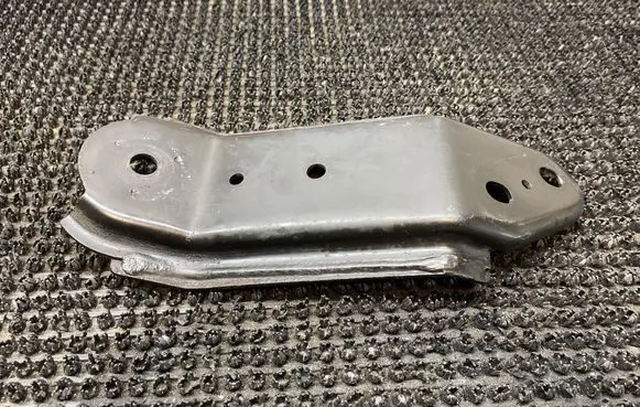 Infiniti QX60 L50 Radiator support slam panel bracket 3Y143