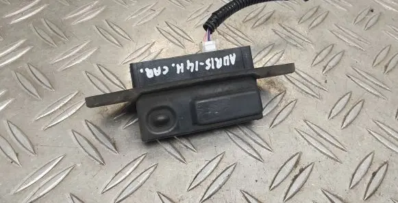 Toyota Auris E180 Tailgate opening switch 