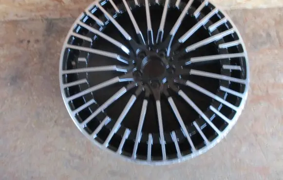 Mercedes-Benz EQC R21 alloy rim A2934011000