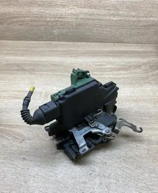 Seat Leon (1M) Front door lock 3B1837015 LEFTSIDE