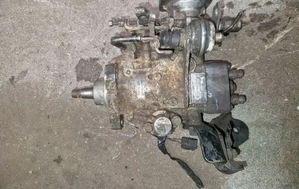Isuzu Trooper Fuel injection high pressure pump