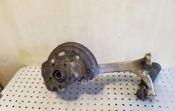 Audi A8 S8 D3 4E Front wheel hub 4E0257L