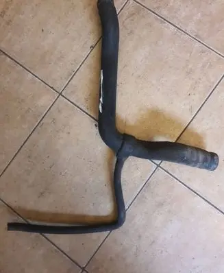 Audi A6 S6 C4 4A Engine coolant pipe/hose 4A0121101
