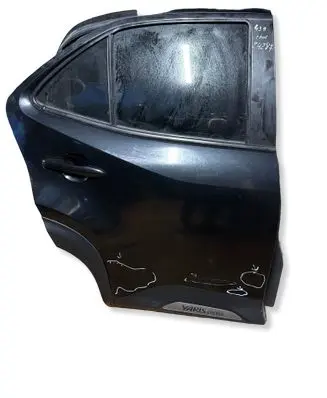 Toyota Yaris Cross Rear door 