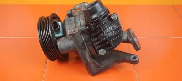 Opel Astra K Water pump 55496778 LWV
