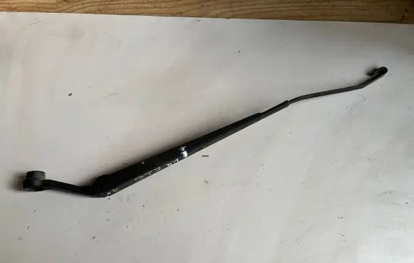 Mazda 626 Front wiper blade arm