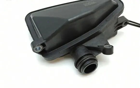 Mercedes-Benz R W251 Intake resonator A6421400087 4010323A