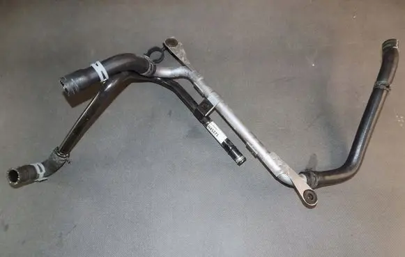 Volkswagen Phaeton Engine coolant pipe/hose 3D0422887AR