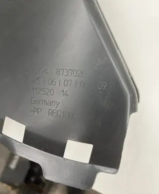 BMW iX Radiator cooling fan shroud 05106107108 8737026 11252014