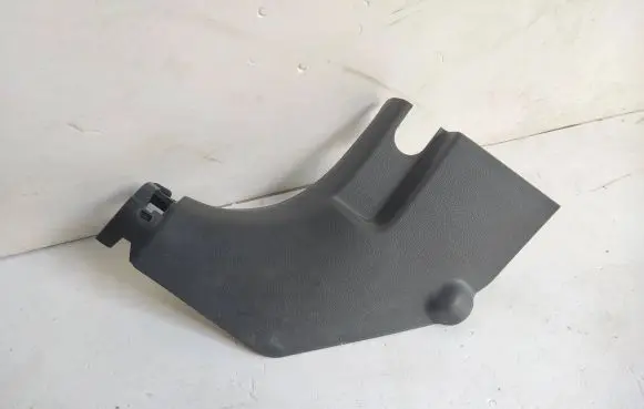 KIA Soul Other sill/pillar trim element 85823J2000 H00Z
