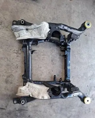 Mercedes-Benz ML W164 Front axle beam