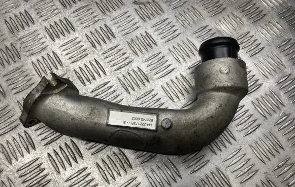 Mercedes-Benz X-class W470 Turbo air intake inlet pipe/hose 144D22173R 8227400002