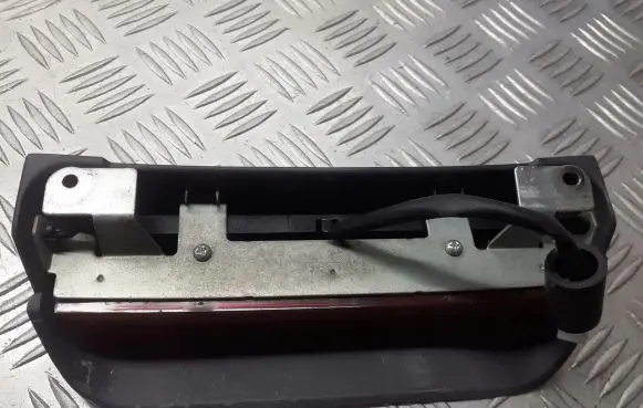 Mitsubishi Colt Third/center stoplight 09967029