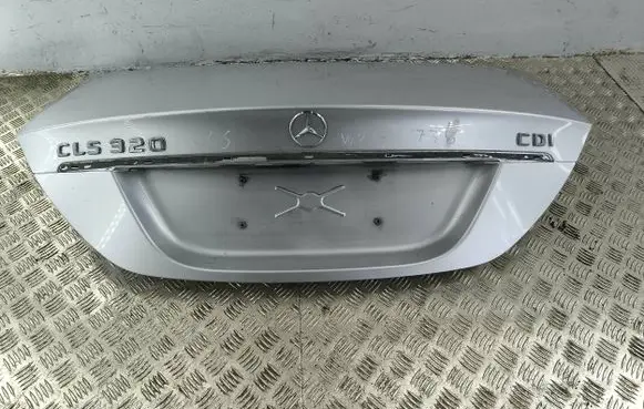Mercedes-Benz CLS C219 Tailgate/trunk/boot lid A2197500075