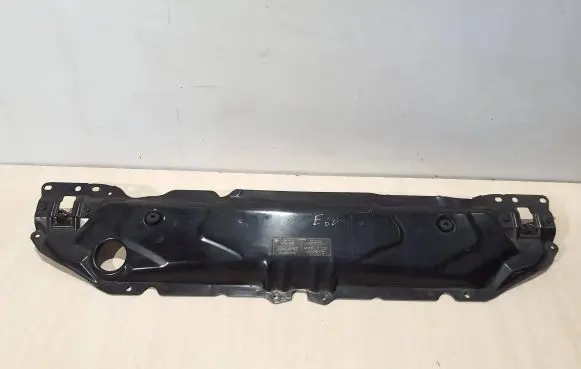 BMW 5 E60 E61 Top upper radiator support slam panel 7033741 11267310 AMM04S112