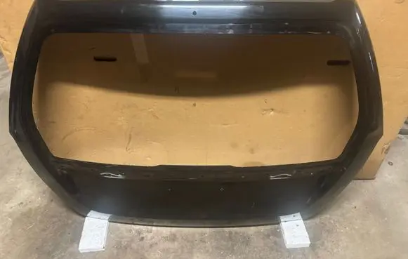 Subaru Forester SG Tailgate/trunk/boot lid 