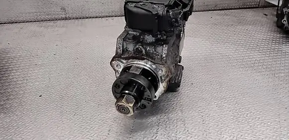 Opel Astra G Fuel injection high pressure pump 0281011055 1039S00699